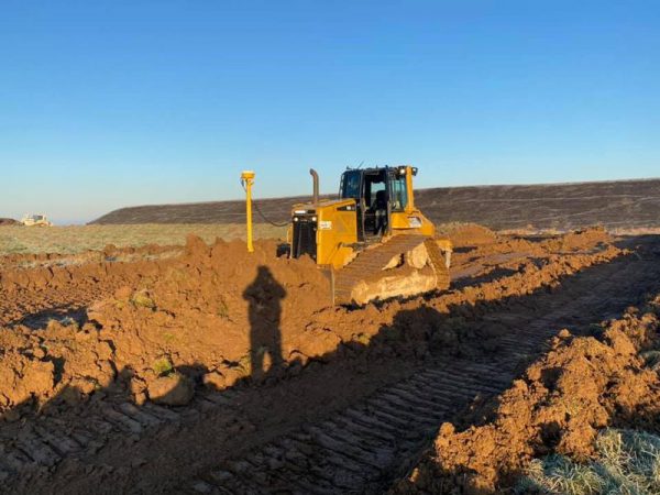 Bulldozer Caterpillar D6 – Image 5