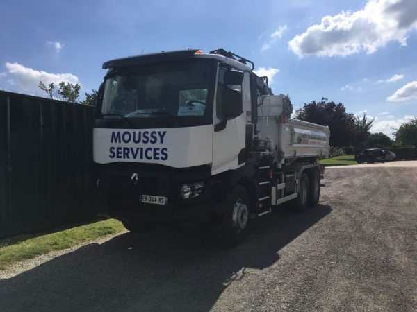 Camion grue 15t