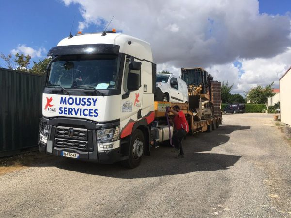 Camion porte char