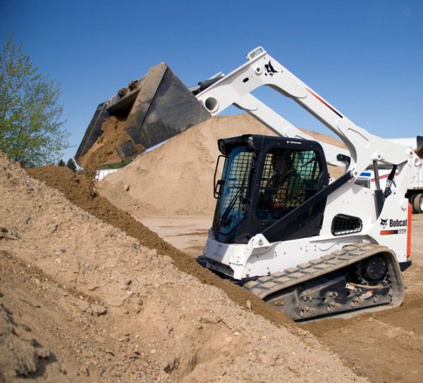 Chargeuse compacte Bobcat T870
